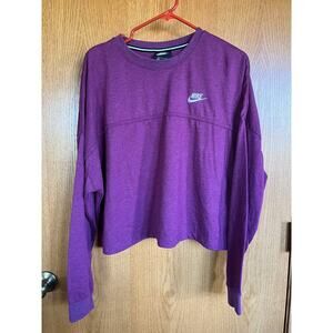 Nike crewneck long sleeve active crop T-shirt, women's XL